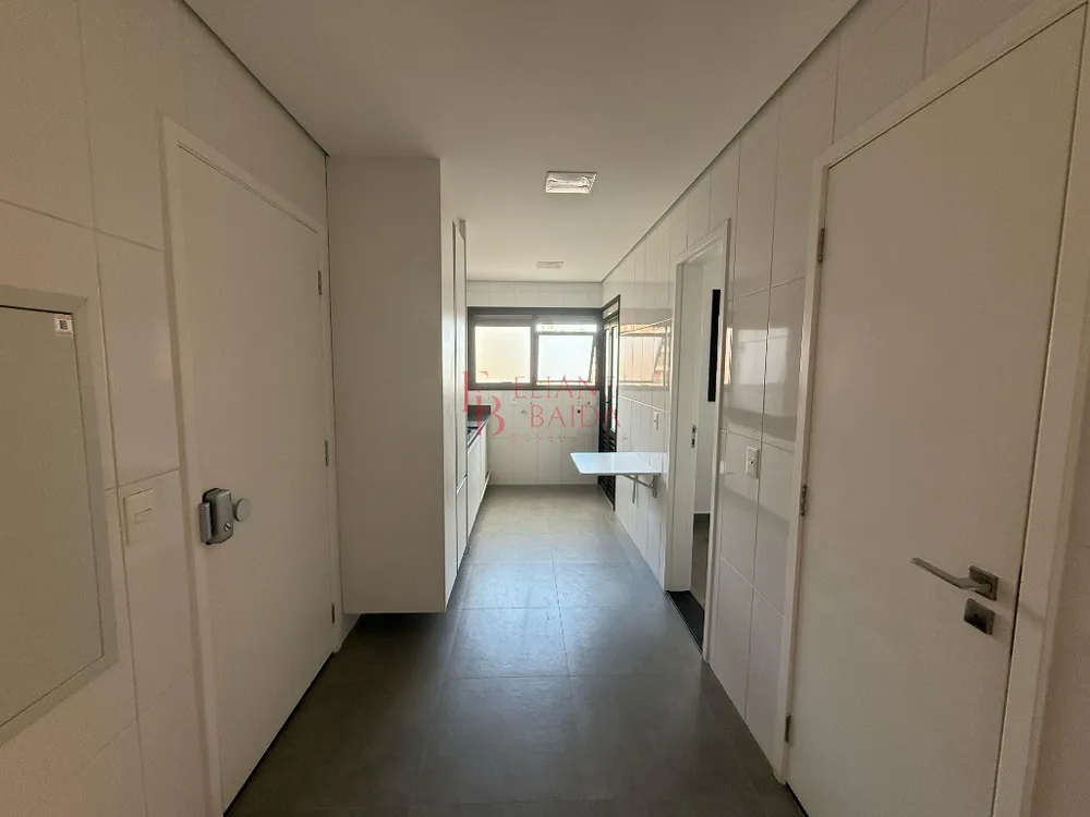 Apartamento, 3 quartos, 226 m² - Foto 12