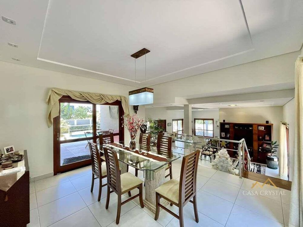 Casa de Condomínio à venda com 5 quartos, 618m² - Foto 3