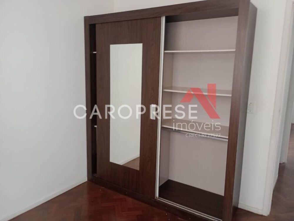 Apartamento para alugar com 2 quartos, 65m² - Foto 8