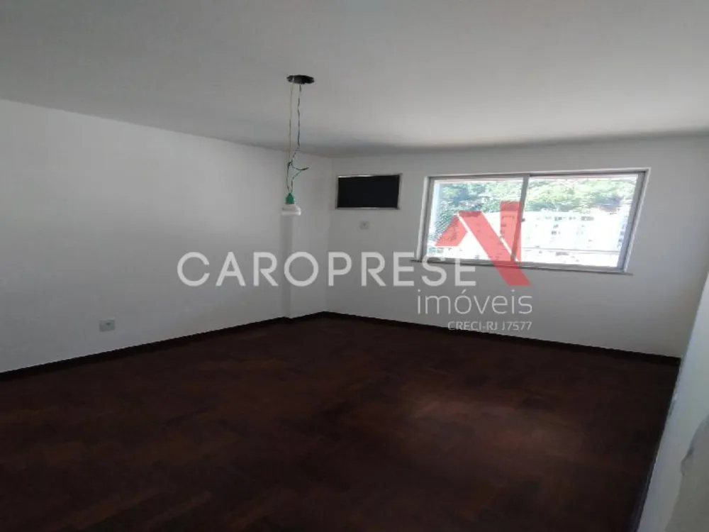 Cobertura, 3 quartos, 200 m² - Foto 2
