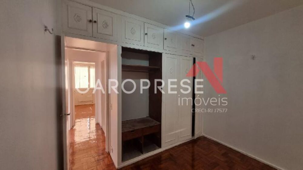Apartamento para alugar com 2 quartos, 70m² - Foto 4