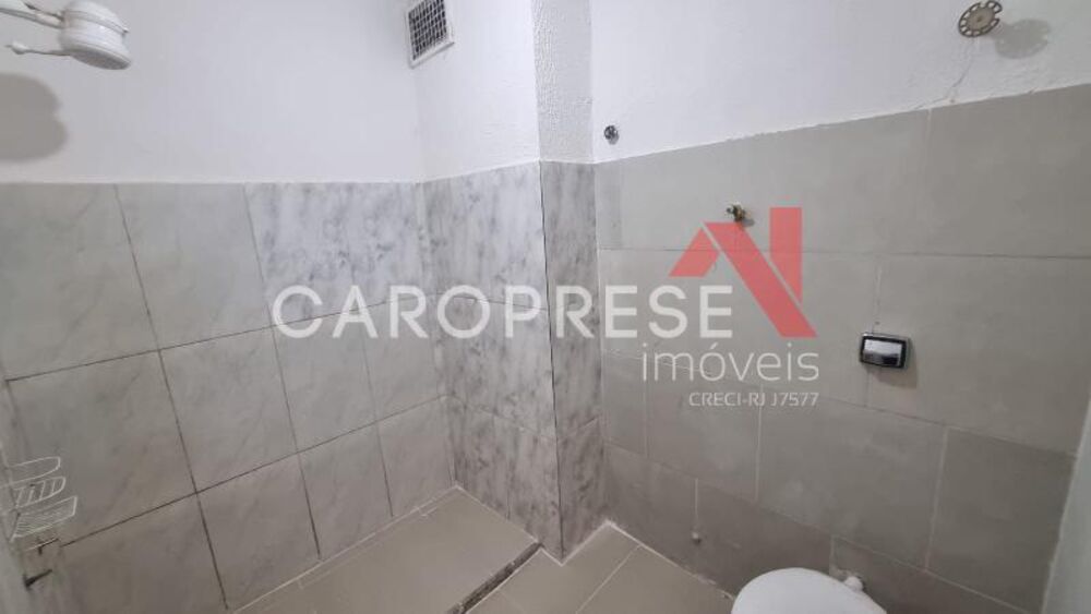 Apartamento para alugar com 2 quartos, 70m² - Foto 8