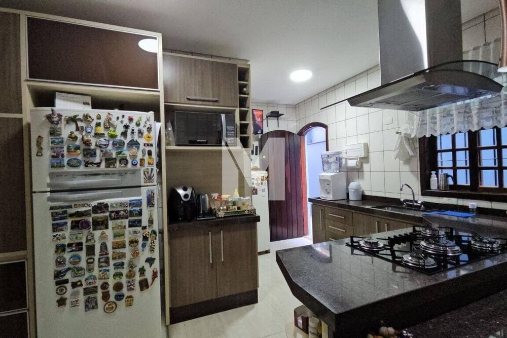 Casa, 3 quartos, 175 m² - Foto 8