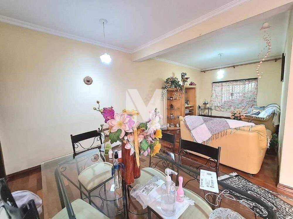 Sobrado, 3 quartos, 180 m² - Foto 1