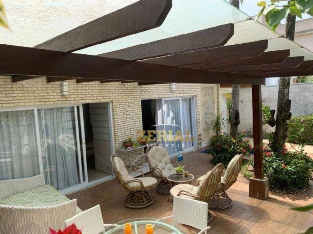 Casa, 3 quartos, 254 m² - Foto 1