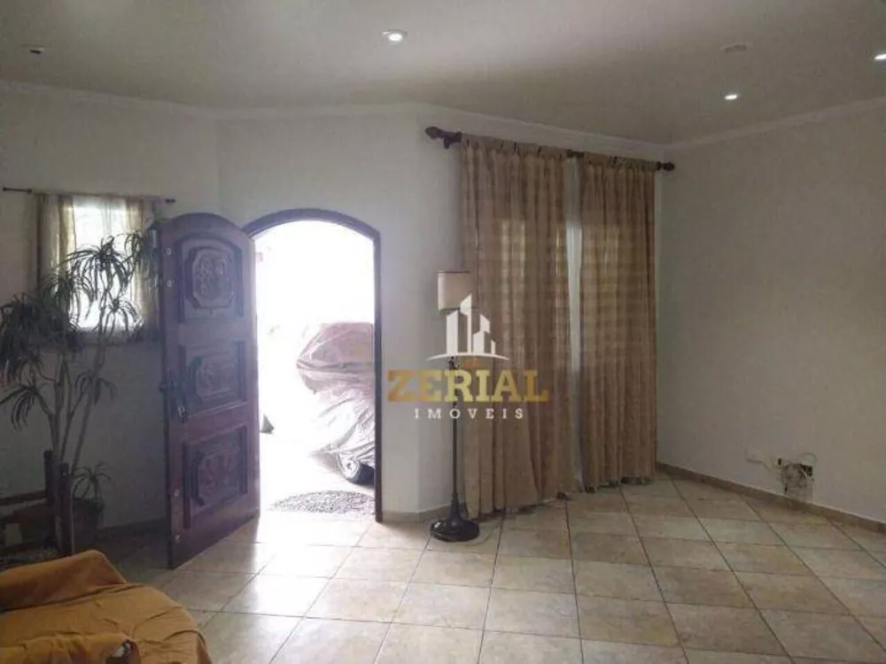 Sobrado à venda com 3 quartos, 221m² - Foto 4