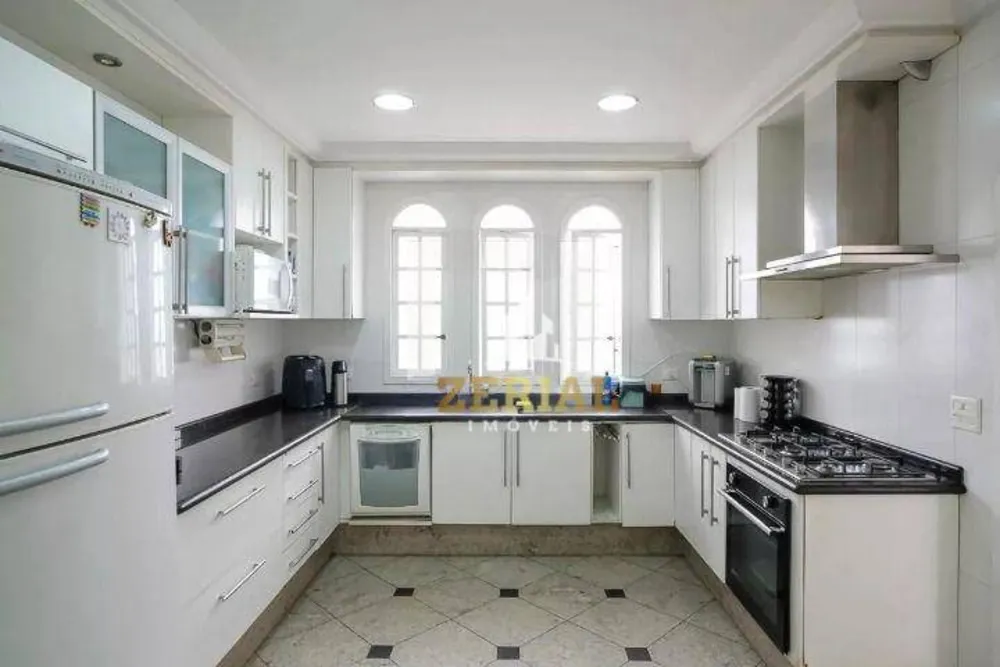 Sobrado, 4 quartos, 465 m² - Foto 2