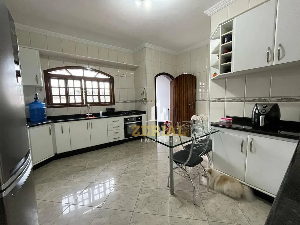 Sobrado, 3 quartos, 347 m² - Foto 3
