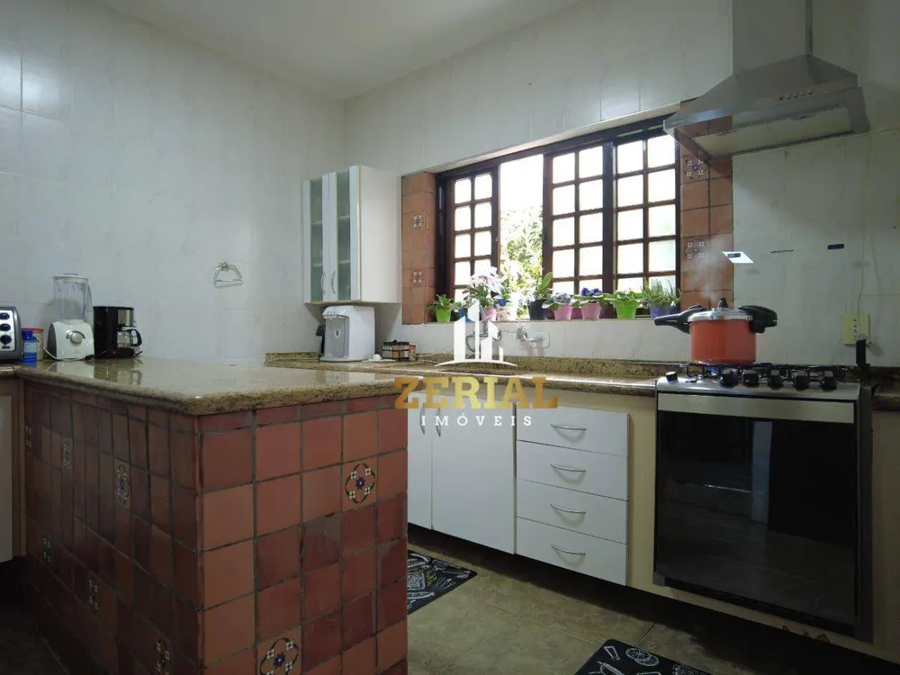 Sobrado, 3 quartos, 400 m² - Foto 1