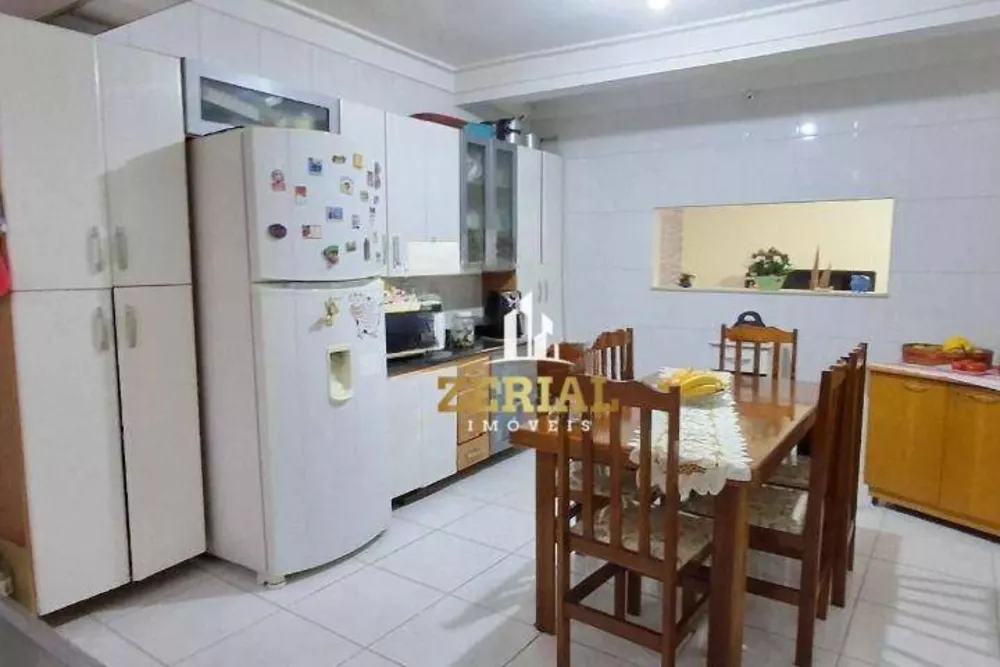 Casa, 3 quartos, 193 m² - Foto 13