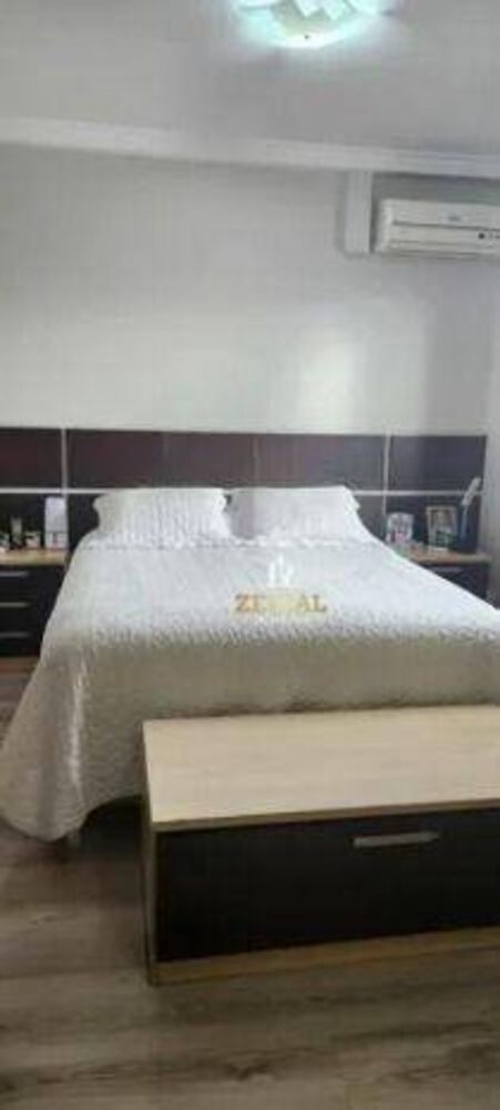 Apartamento à venda com 4 quartos, 143m² - Foto 5