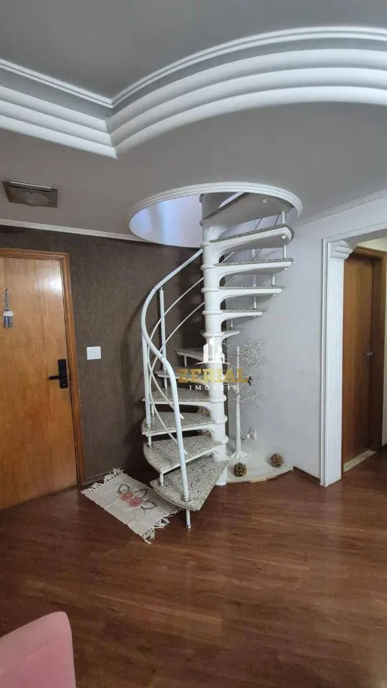 Cobertura, 3 quartos, 198 m² - Foto 2