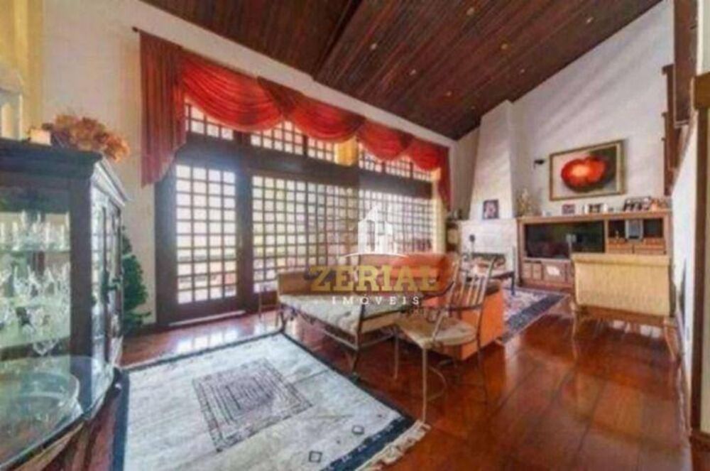 Sobrado, 4 quartos, 600 m² - Foto 1