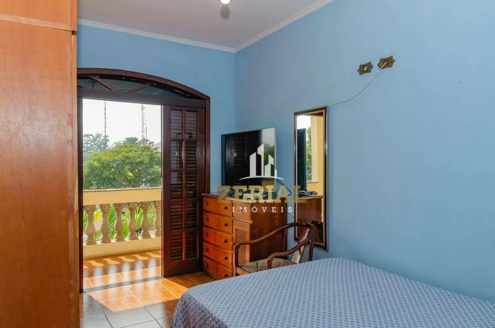 Casa, 3 quartos, 224 m² - Foto 4