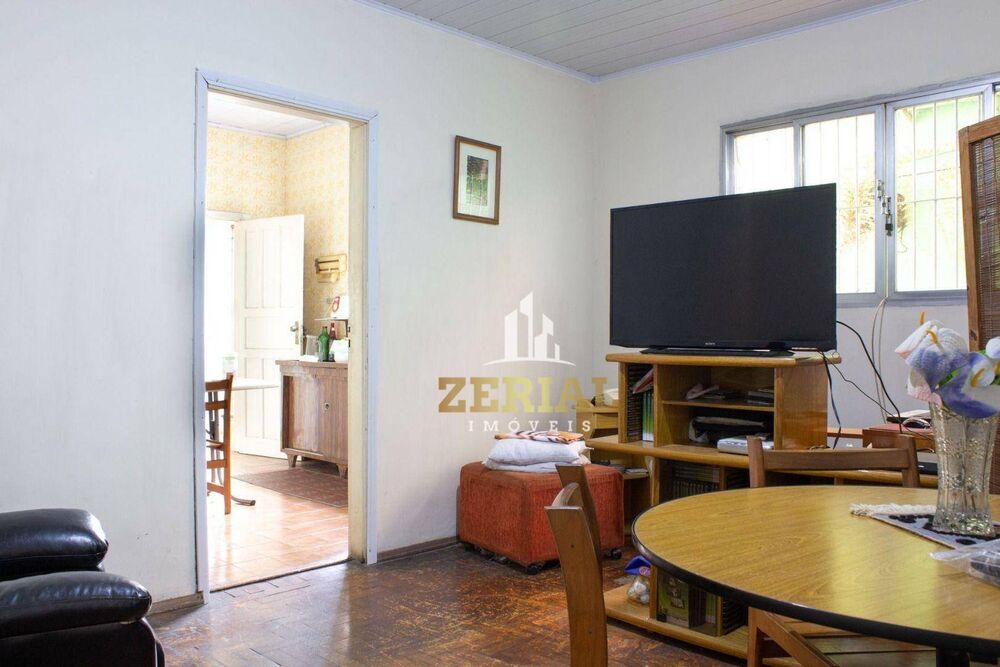 Sobrado à venda com 2 quartos, 196m² - Foto 1