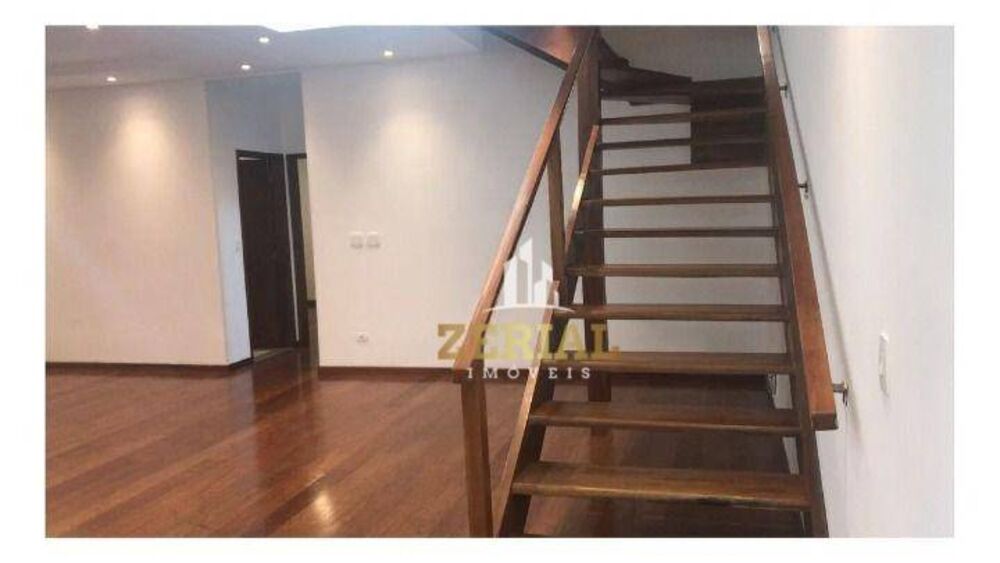 Sobrado para alugar com 3 quartos, 480m² - Foto 1