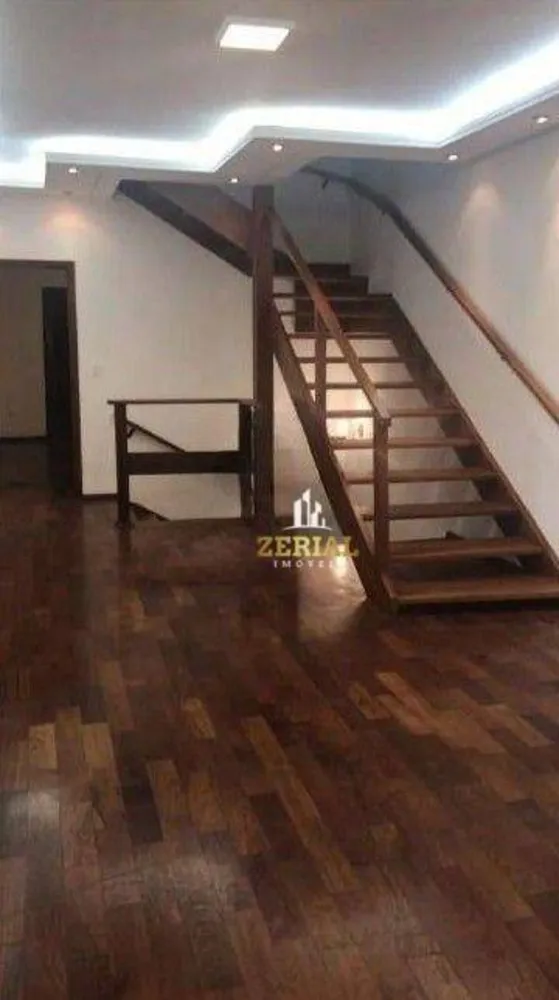 Sobrado, 3 quartos, 480 m² - Foto 1