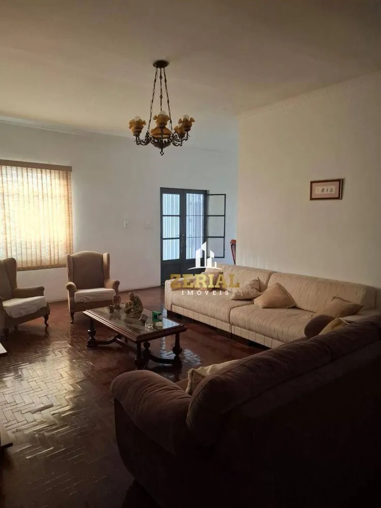 Casa, 3 quartos, 250 m² - Foto 1