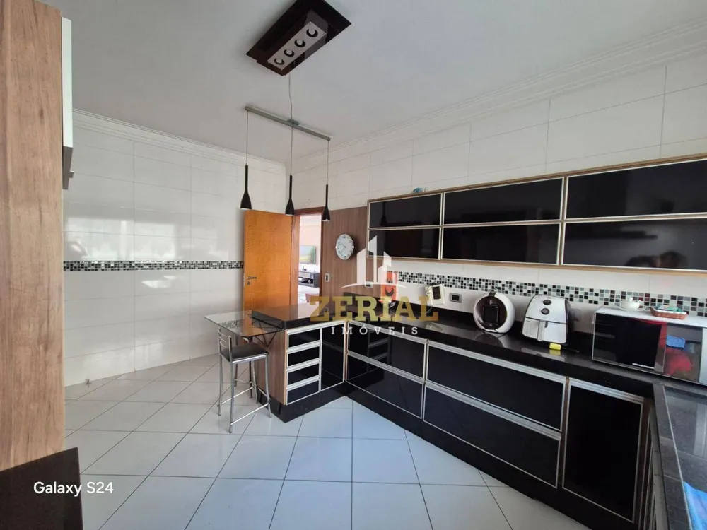 Sobrado, 4 quartos, 450 m² - Foto 2