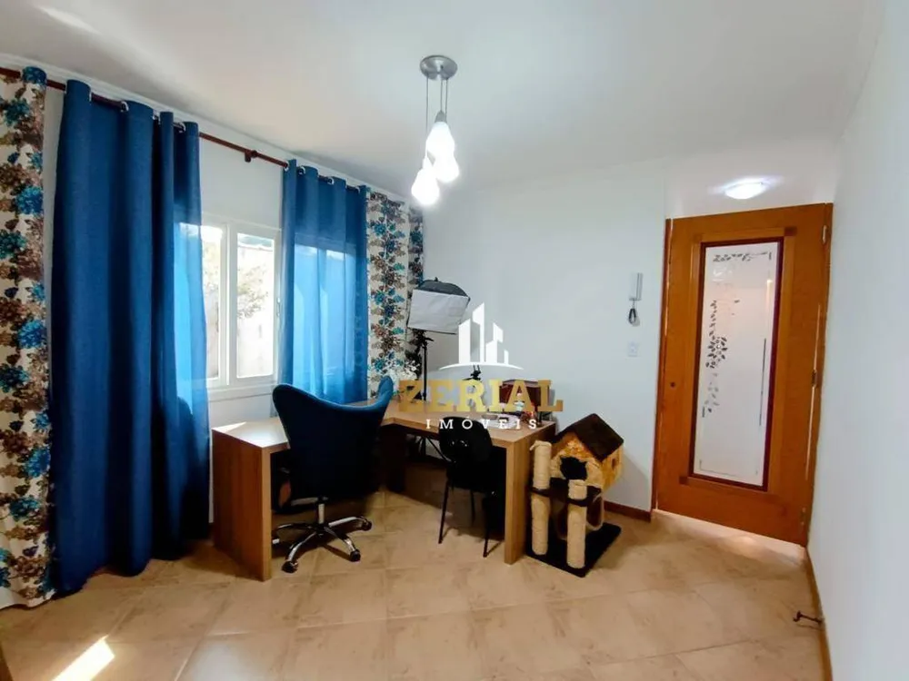 Casa, 4 quartos, 240 m² - Foto 4