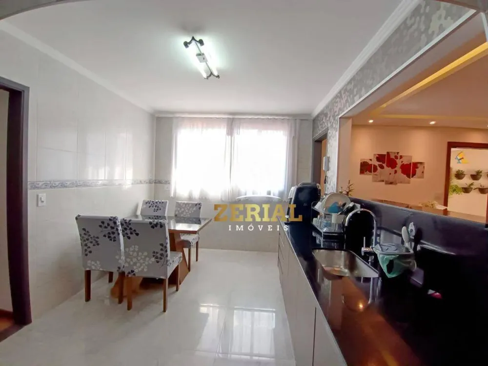 Casa, 4 quartos, 240 m² - Foto 2