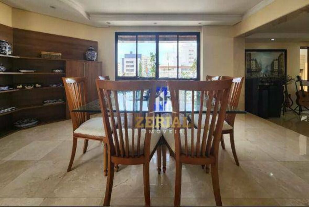 Apartamento para alugar com 4 quartos, 450m² - Foto 1