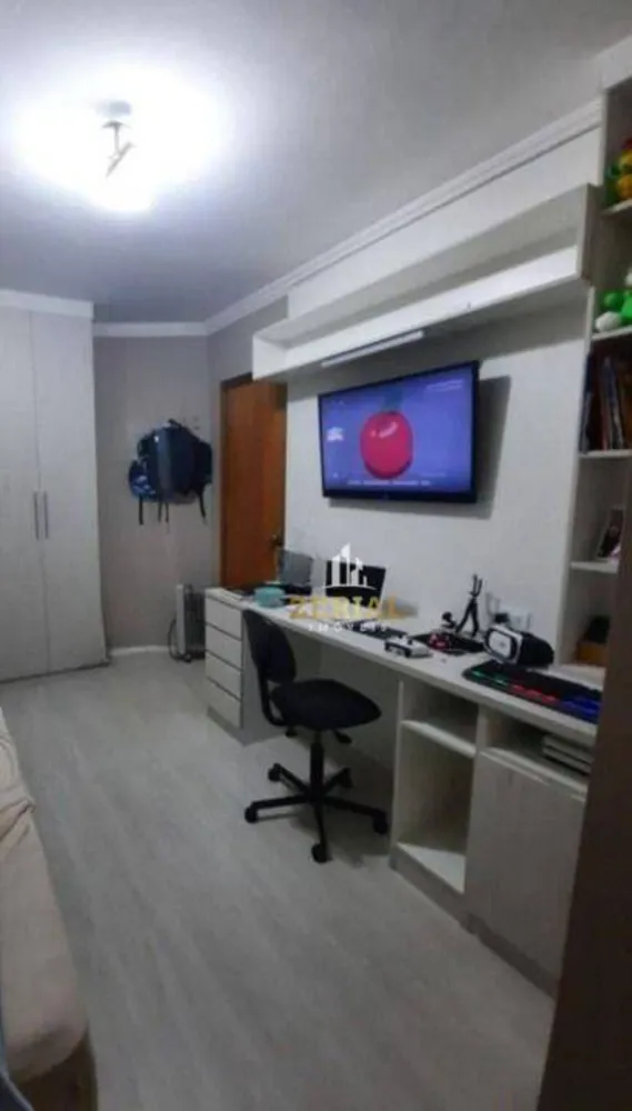 Sobrado, 3 quartos, 248 m² - Foto 6