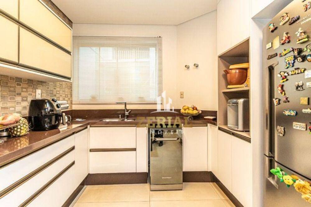 Sobrado, 3 quartos, 350 m² - Foto 12