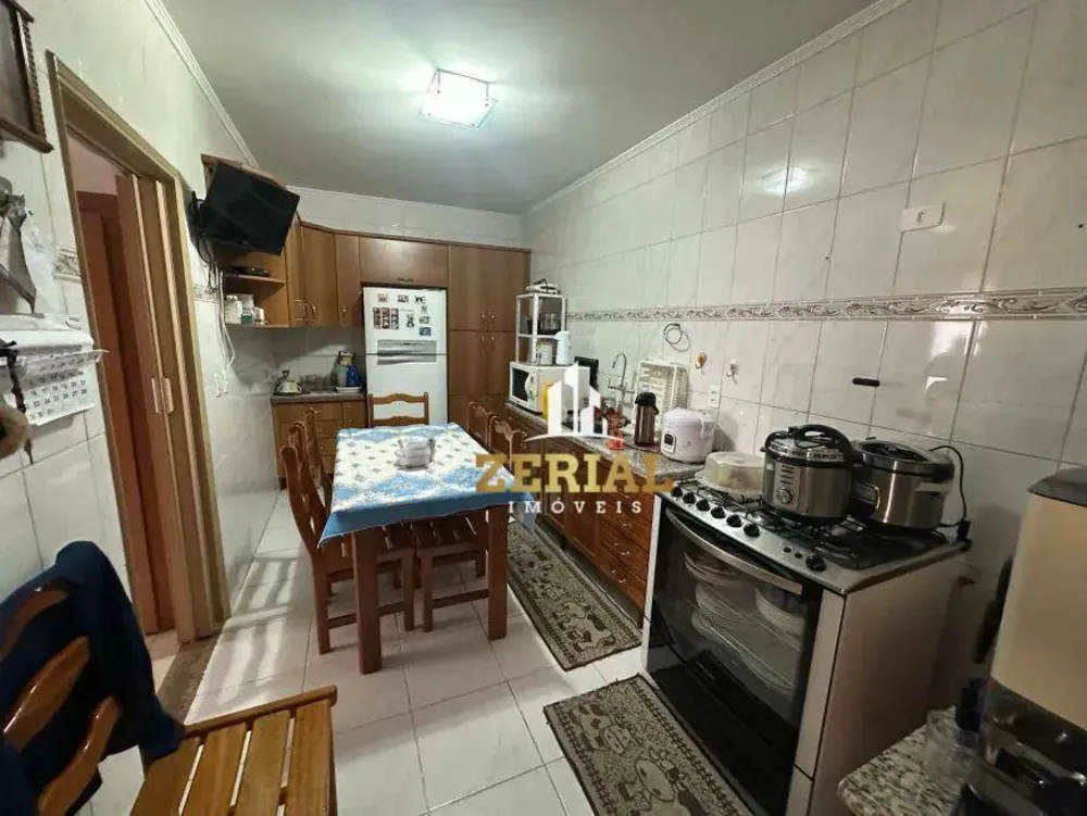 Sobrado, 3 quartos, 220 m² - Foto 2