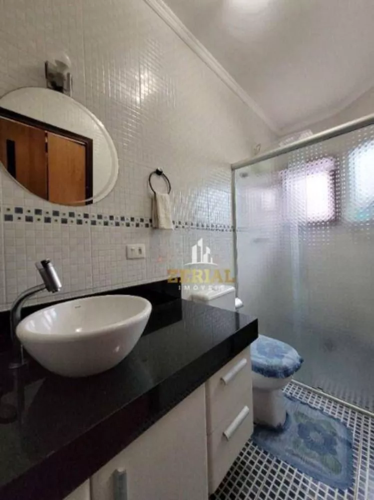Sobrado, 3 quartos, 235 m² - Foto 1