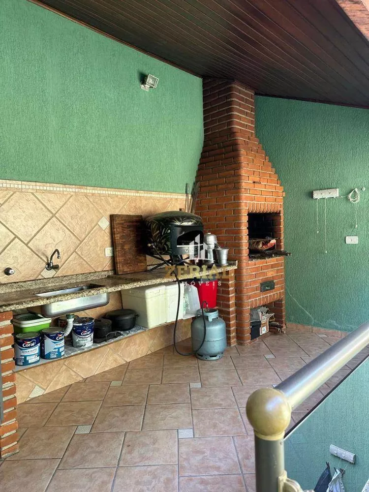 Sobrado, 3 quartos, 195 m² - Foto 1