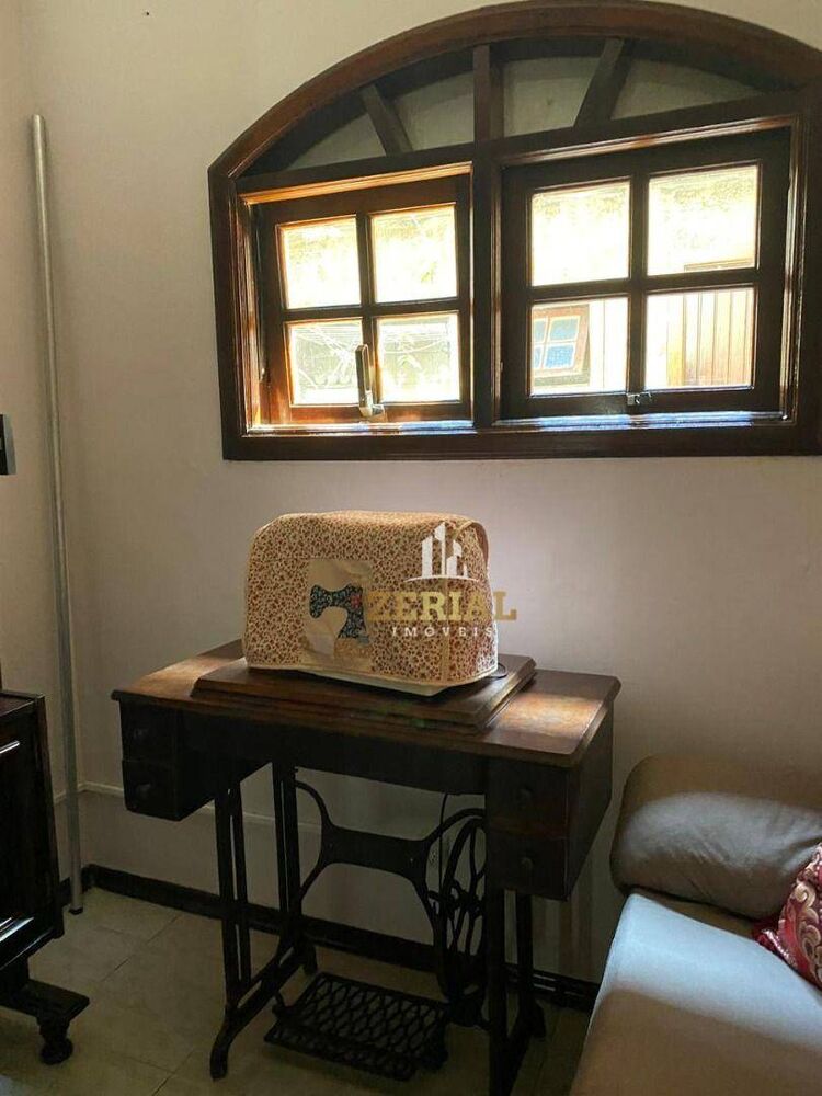 Sobrado, 3 quartos, 200 m² - Foto 1