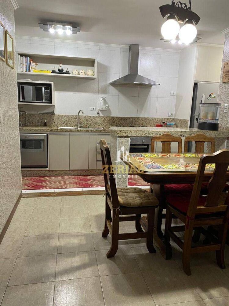 Sobrado, 3 quartos, 200 m² - Foto 4