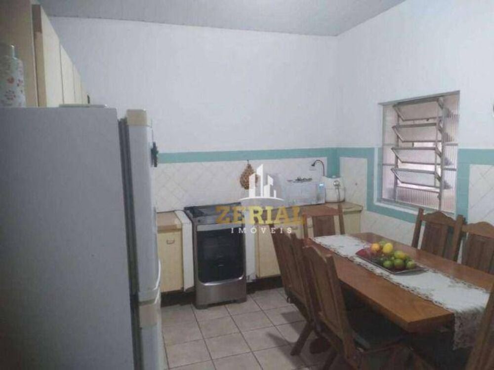 Casa, 4 quartos, 194 m² - Foto 2