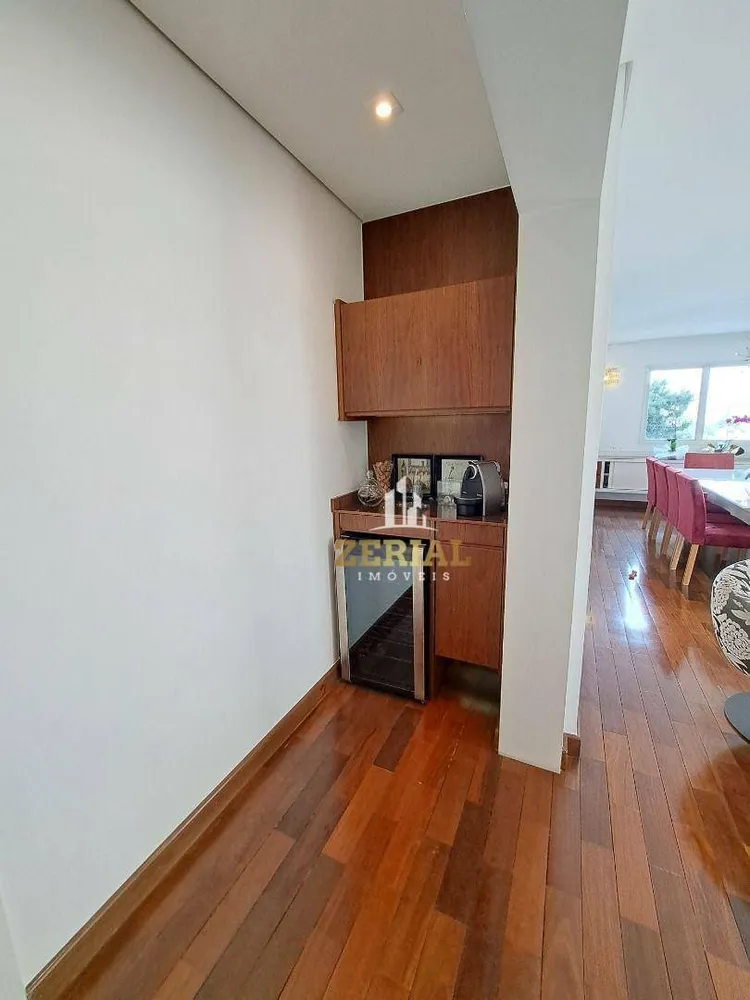 Apartamento, 3 quartos, 179 m² - Foto 1