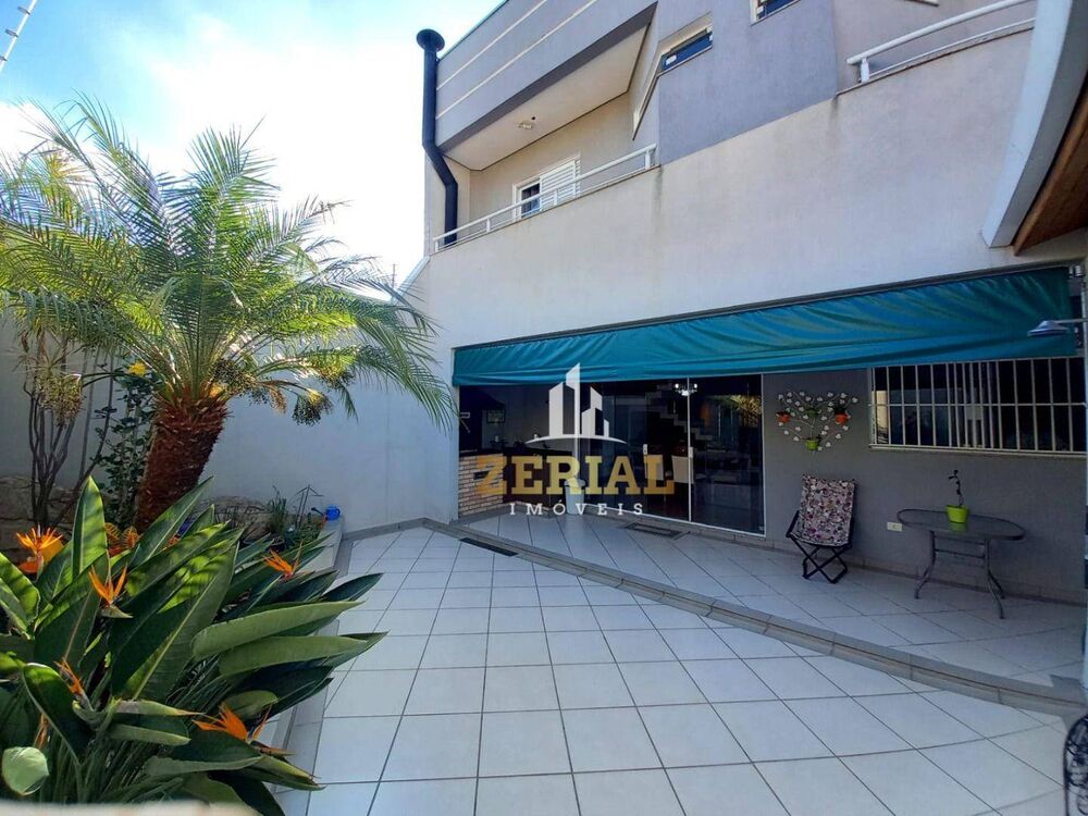 Sobrado, 4 quartos, 261 m² - Foto 1