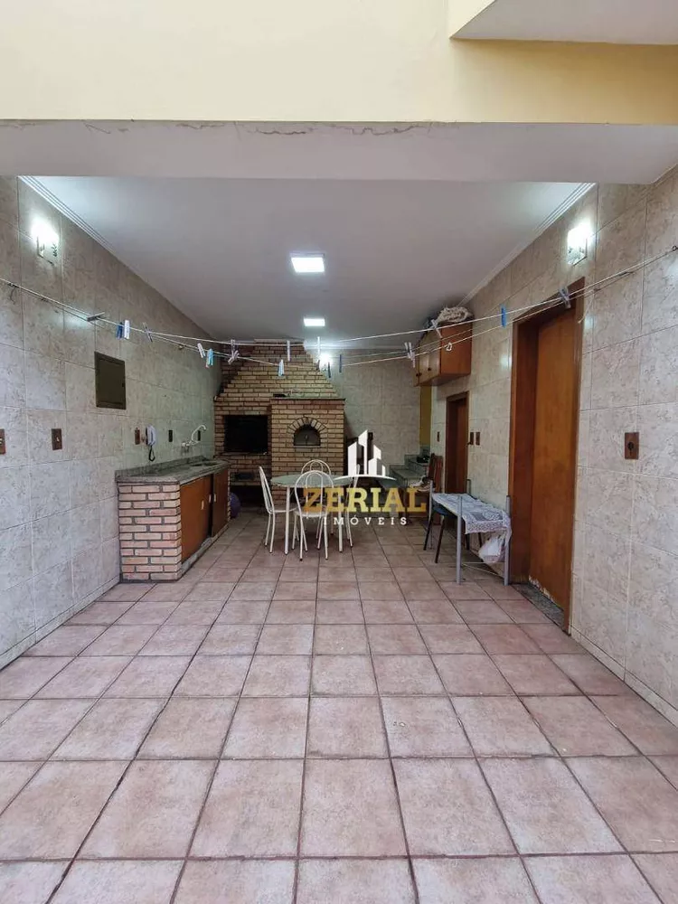 Sobrado, 3 quartos, 330 m² - Foto 2