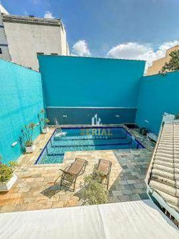 Sobrado, 4 quartos, 349 m² - Foto 1