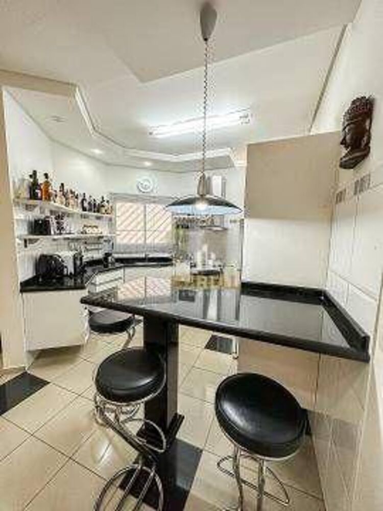Sobrado, 4 quartos, 349 m² - Foto 8