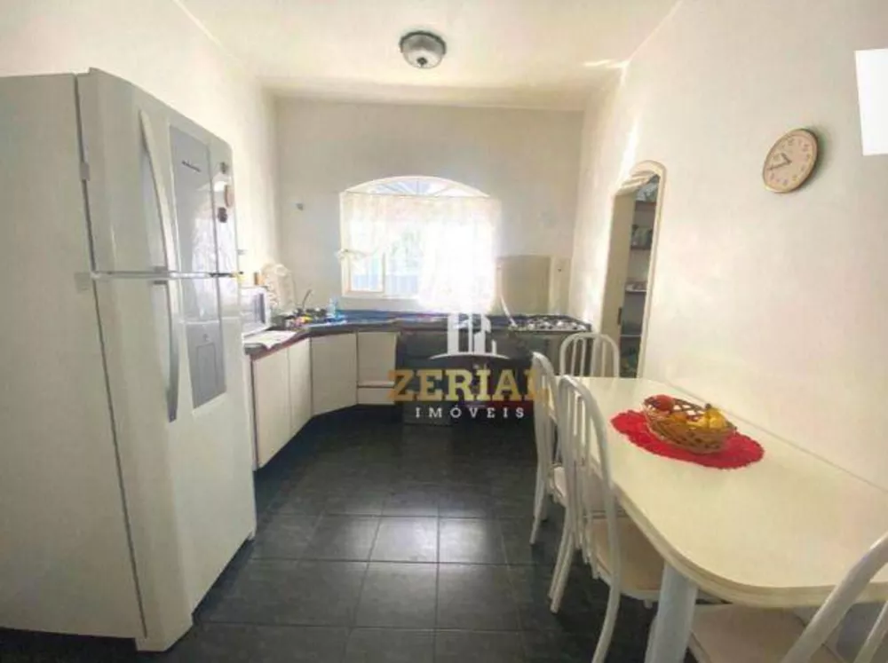 Sobrado à venda com 3 quartos, 201m² - Foto 5