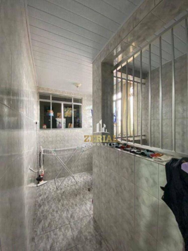 Sobrado à venda com 4 quartos, 480m² - Foto 2