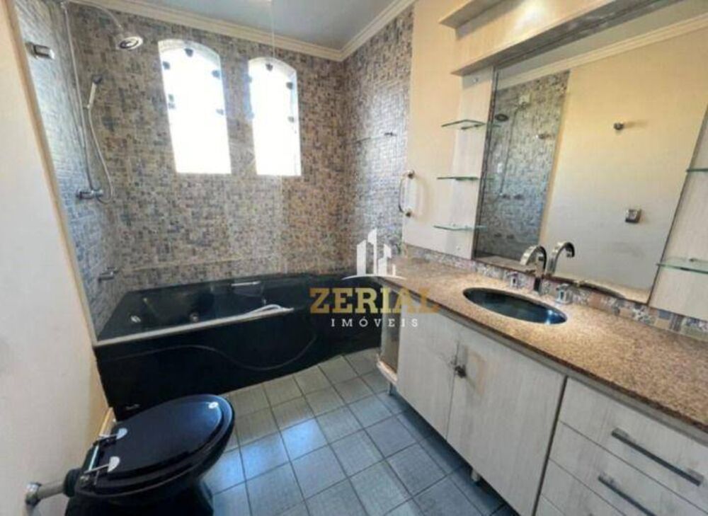 Sobrado para alugar com 3 quartos, 254m² - Foto 5