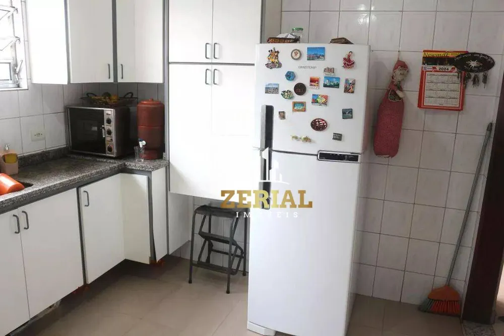 Casa, 3 quartos, 246 m² - Foto 2