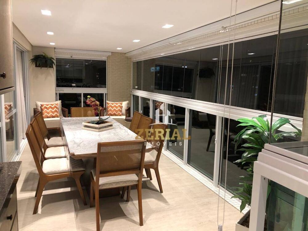 Apartamento, 3 quartos, 240 m² - Foto 2