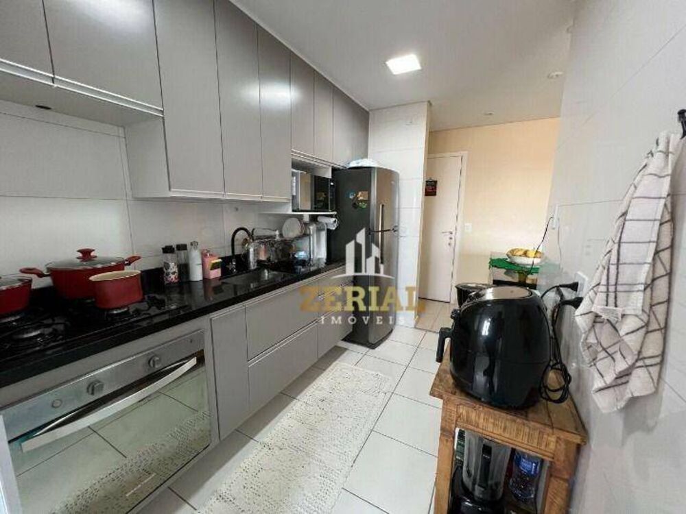 Apartamento à venda com 2 quartos, 69m² - Foto 1