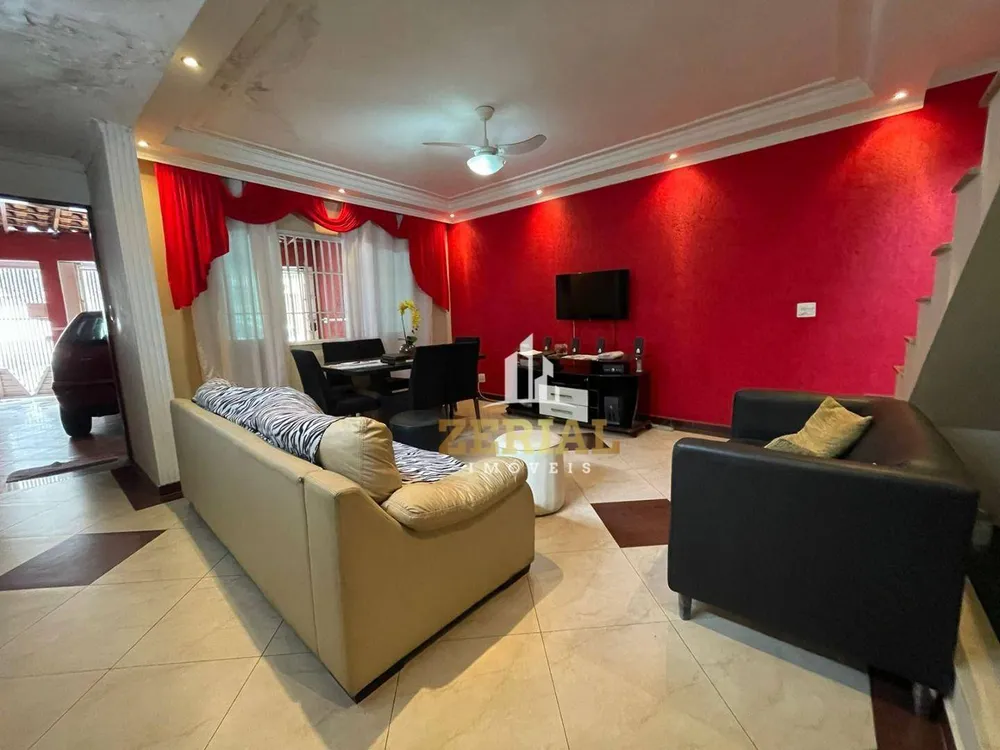 Sobrado, 3 quartos, 325 m² - Foto 1