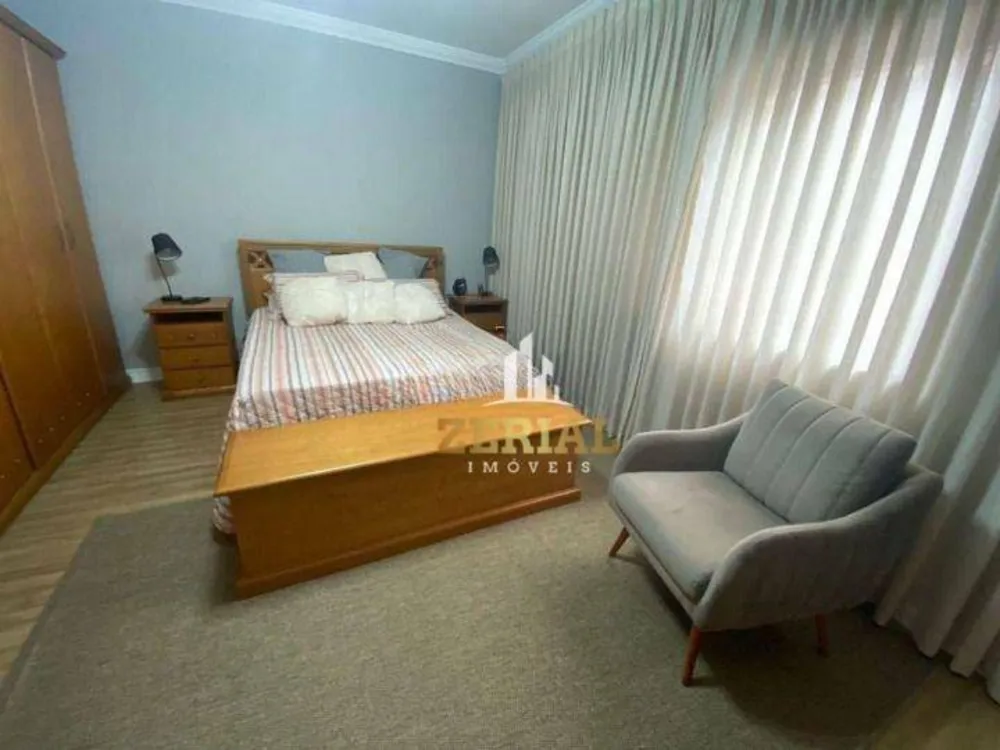 Casa, 4 quartos, 250 m² - Foto 1