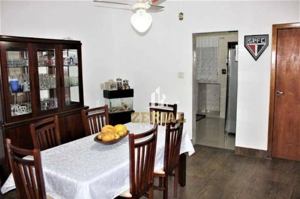 Sobrado, 3 quartos, 200 m² - Foto 1