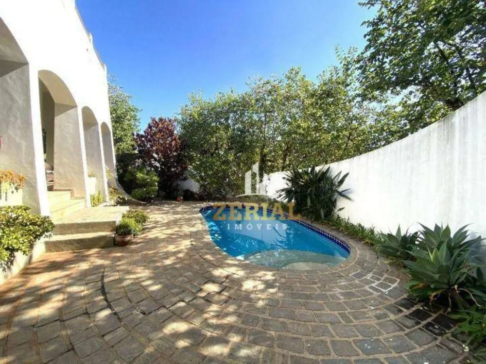 Sobrado, 3 quartos, 359 m² - Foto 1