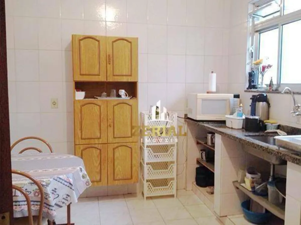 Sobrado, 3 quartos, 199 m² - Foto 2